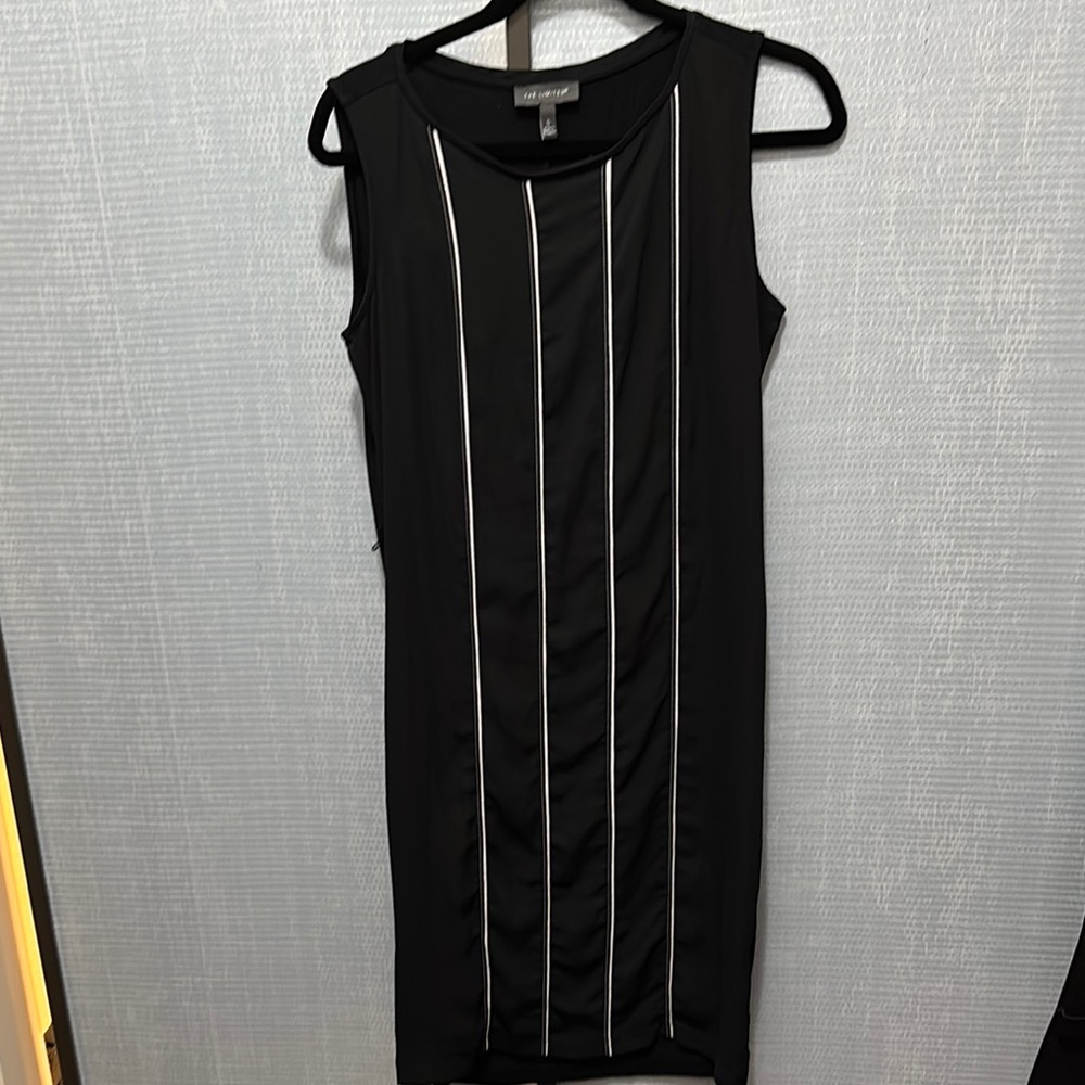 Elegant Black Sleeveless Dress